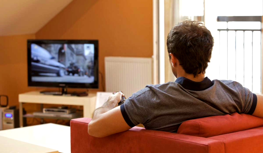 TV dekoder može imati ne samo vlastite fizičke kanale, već i punopravno sučelje s ugrađenim Smart TV-om