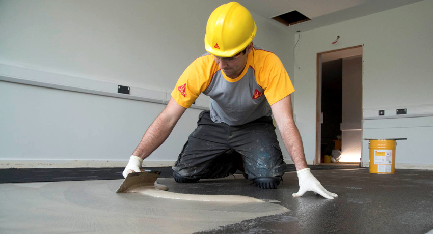 Popravak betonskog poda: značajke postupka obnove i potpune zamjene estriha