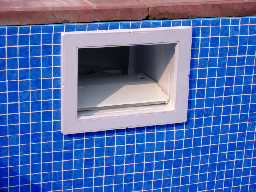 Built-in skimmers are installed directly into the pool bowl