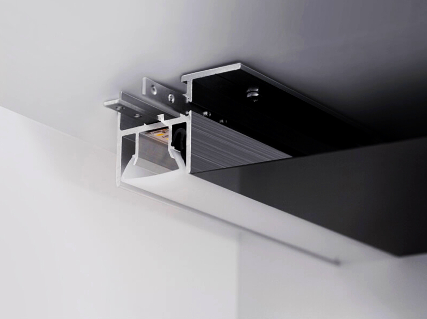 The ceiling profile allows you to maximize the height of the room