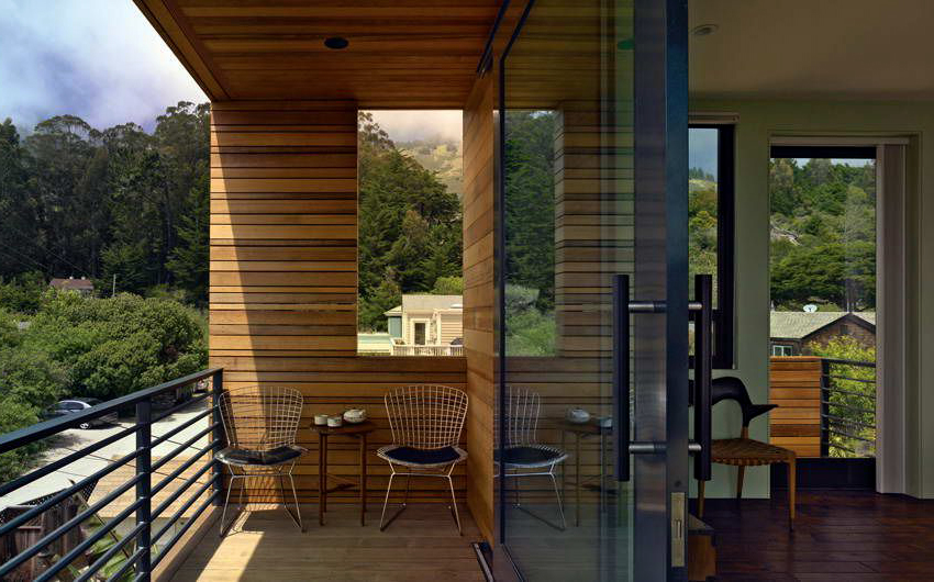 Interijer balkona trebao bi ponoviti cjelokupni dizajn stana ili kuće.