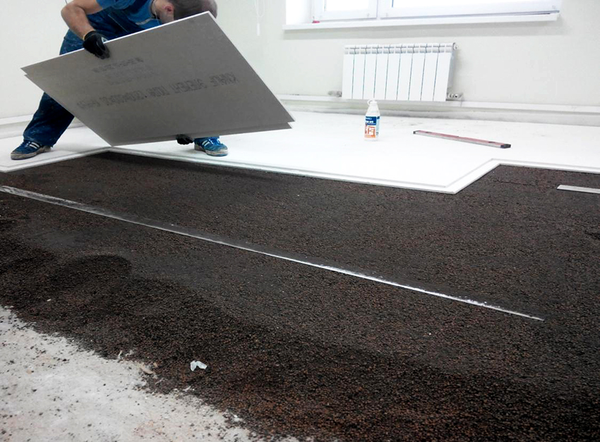 On average, one sheet of gypsum fiber board for the floor can be purchased for 250-350 rubles