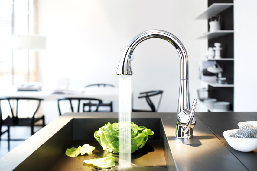User feedback will help you choose the right kitchen faucet with a flexible spout